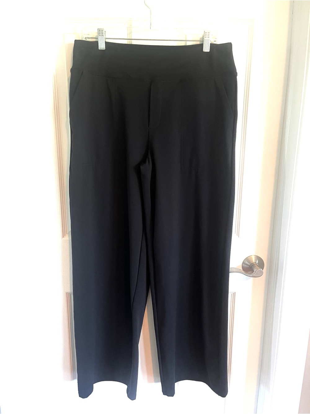 Black Wide-Leg Pull-On Pants